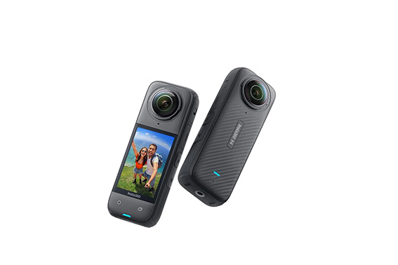 INSTA 360° x4