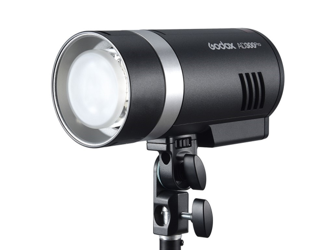 GODOX AD300PRO PARAFLAŞ KİT (2 PARÇA)